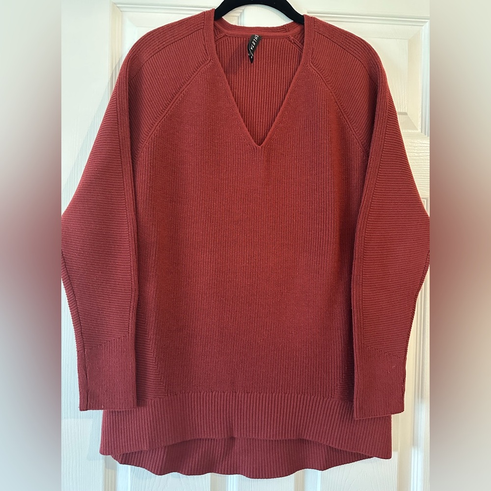 Athleta Women's V-Neck Sweater - burgundy. Merino wool and polyester blend.